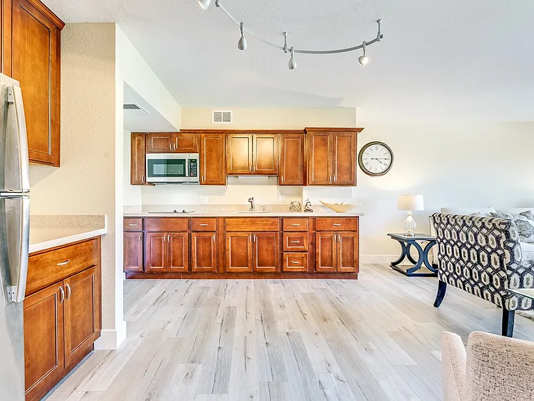 Lake Park Senior Living — Photo 24