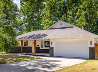 1901 S Sieger Drive, Springfield, MO 65804