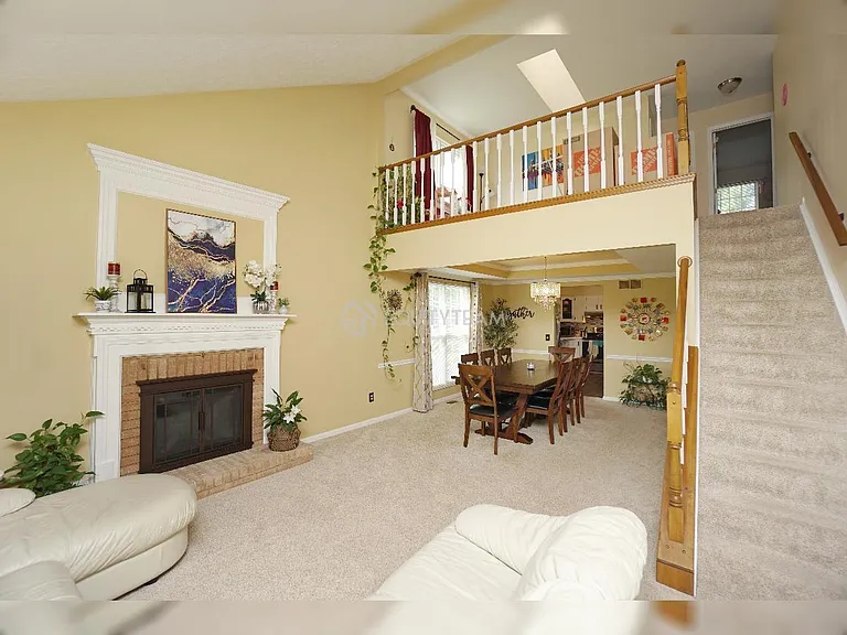 6275 Hummingbird Dr — Photo 33