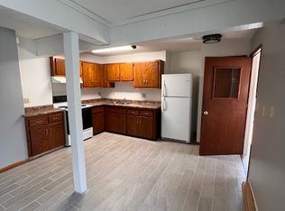 430 Wisconsin Ave APT 2, Waukesha, WI 53186