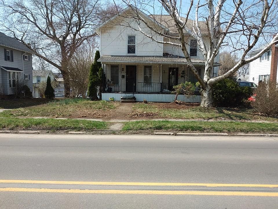 1st image of 135 Columbia Ave