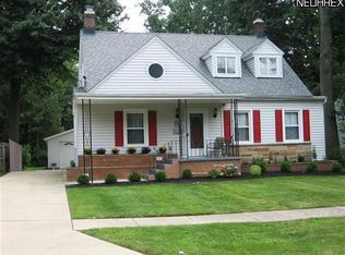 257 S Freedom St, Ravenna, OH 44266