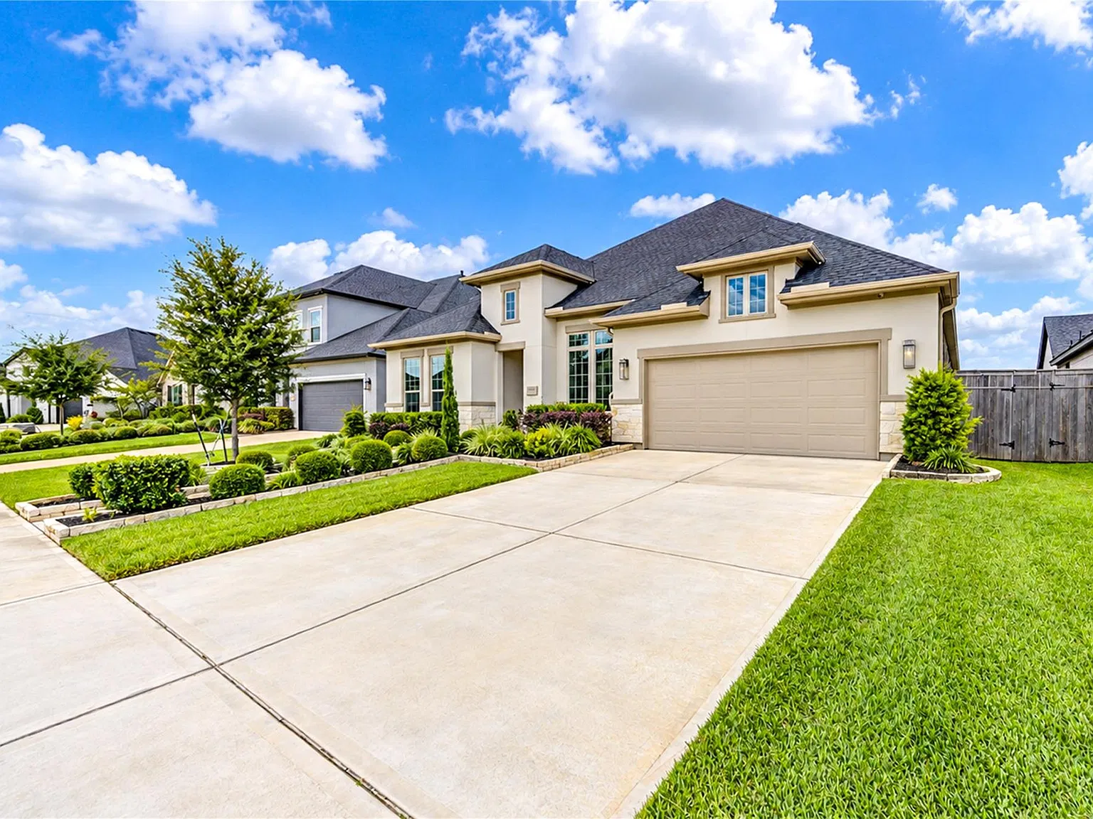 4 bed, 3.0 bath, 3175 sqft, $3,800 — Photo 4