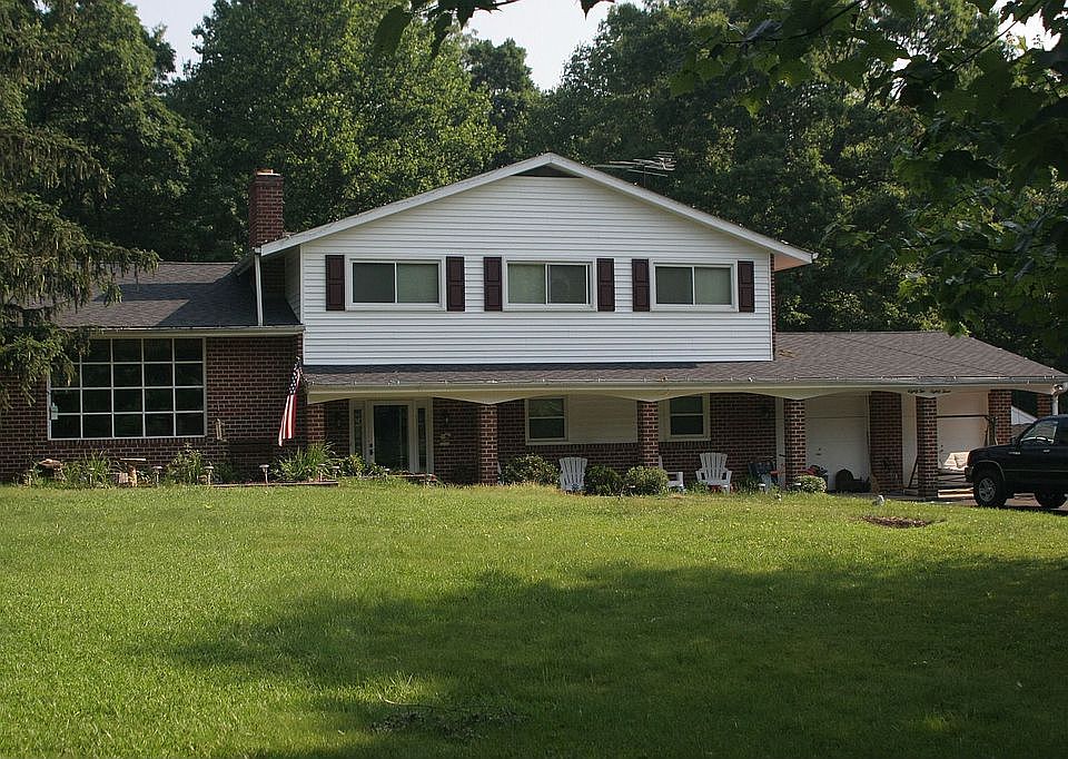 Updated siding, roof and windows