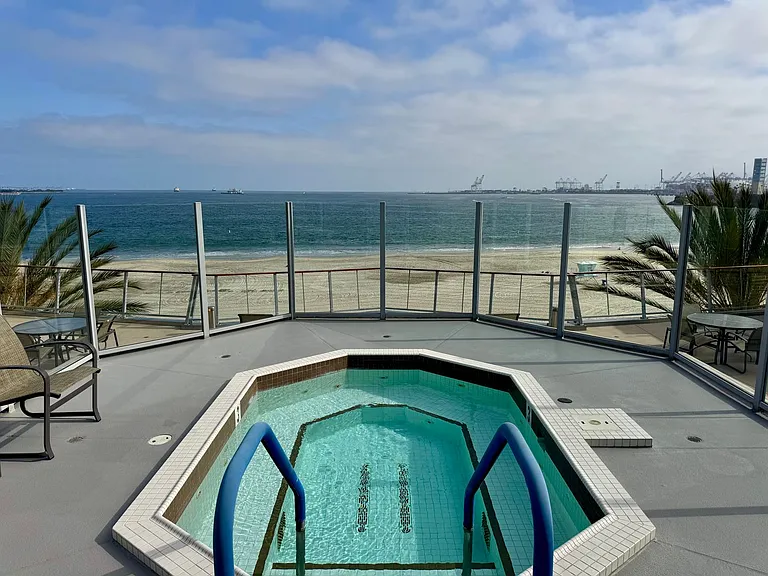 1400 E Ocean Blvd #2208 — Photo 29