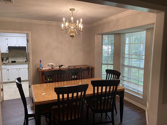4th image of 3930 Timberwood Dr