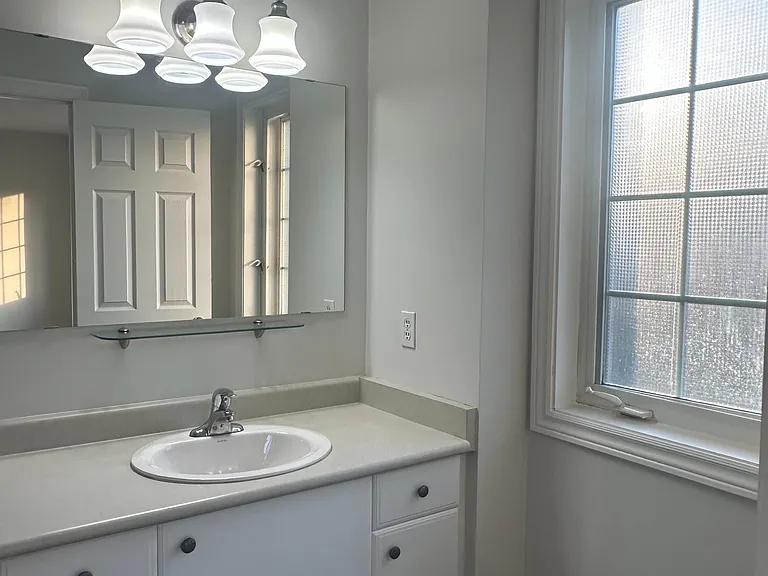 38 Gateway Ct — Photo 5