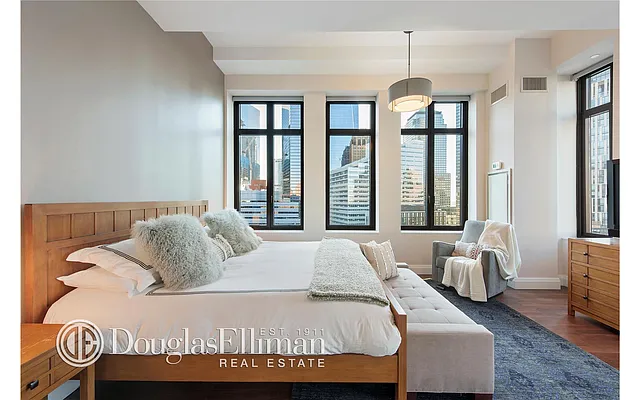 Sold by Douglas Elliman | media 4