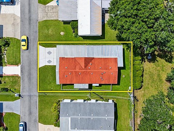 2nd image of 36731 TARA AVENUE