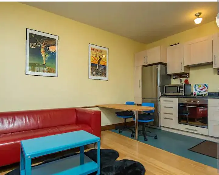 3821 N Gantenbein Ave #B — Photo 2