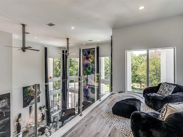 2642 Hemingway Ct — Photo 16