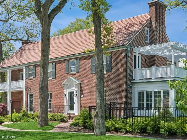 350 Elder Ln, Winnetka, IL 60093