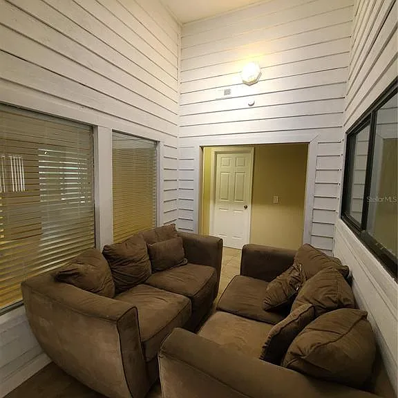 13701 Lazy Oak Dr — Photo 17