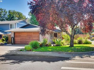 1690 SW Eastwood Ct, Gresham, OR 97080