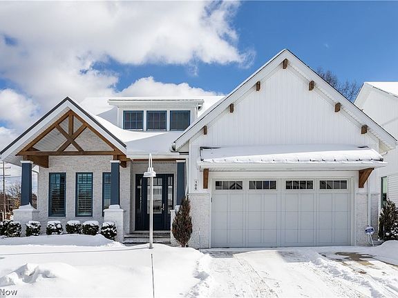 2nd image of 106 Bridgeport Way