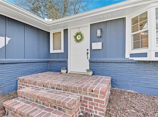 1215 E 108th Ter, Kansas City, MO 64131