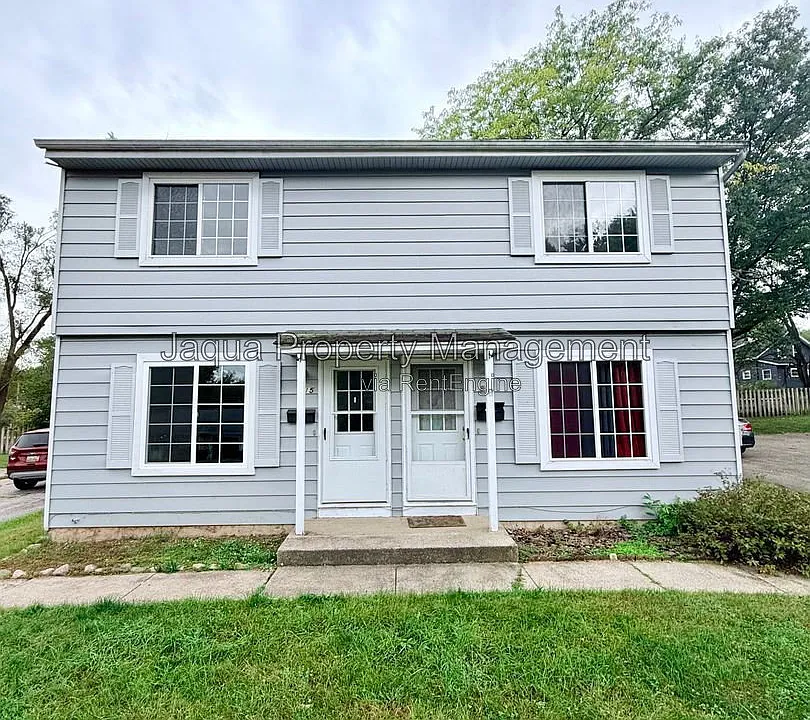 817 Clover St #817