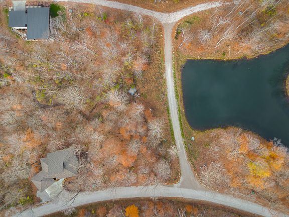 3rd image of LOT 1 Woods Ln