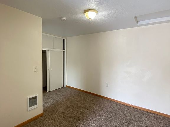 5th image of 1706 1/2 W 6th Ave APT D