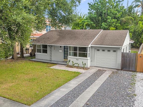3rd image of 981 ARAGON AVENUE