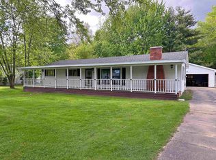 920 Bentley St, Chesaning, MI 48616