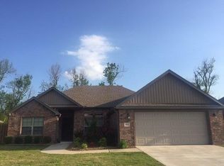 7901 Brooklyn Ave, Springdale, AR 72762