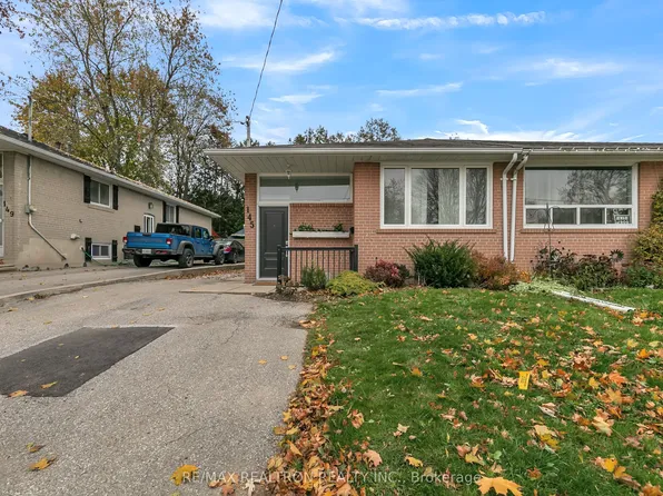 145 Willow Ln, Newmarket, ON L3Y 4J1
