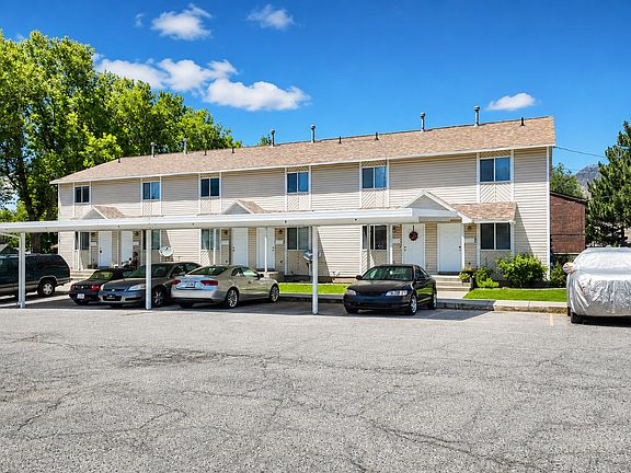 3rd image of 646 N Main St APT 5
