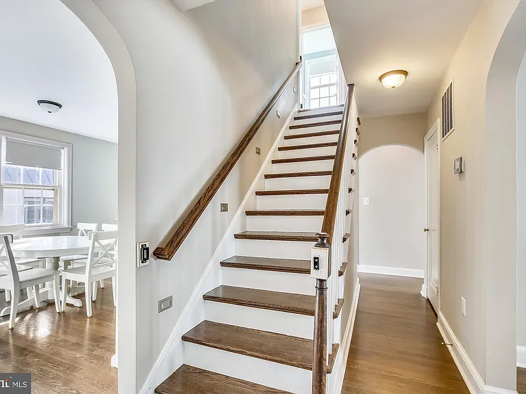 10202 Frederick Ave — Photo 18