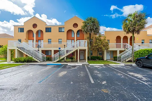 5200 NW 31st Ave #141 Photo 1