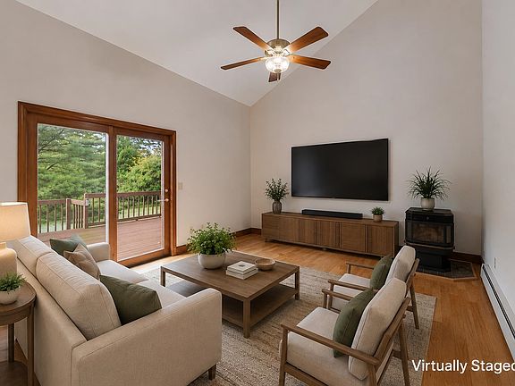 3rd image of 20 Tillotson Drive