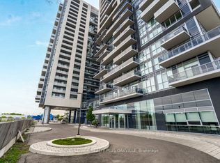 2087 Fairview St #1701, Burlington, ON L7R 0E5