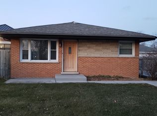 7150 W 73rd Pl, Chicago, IL 60638