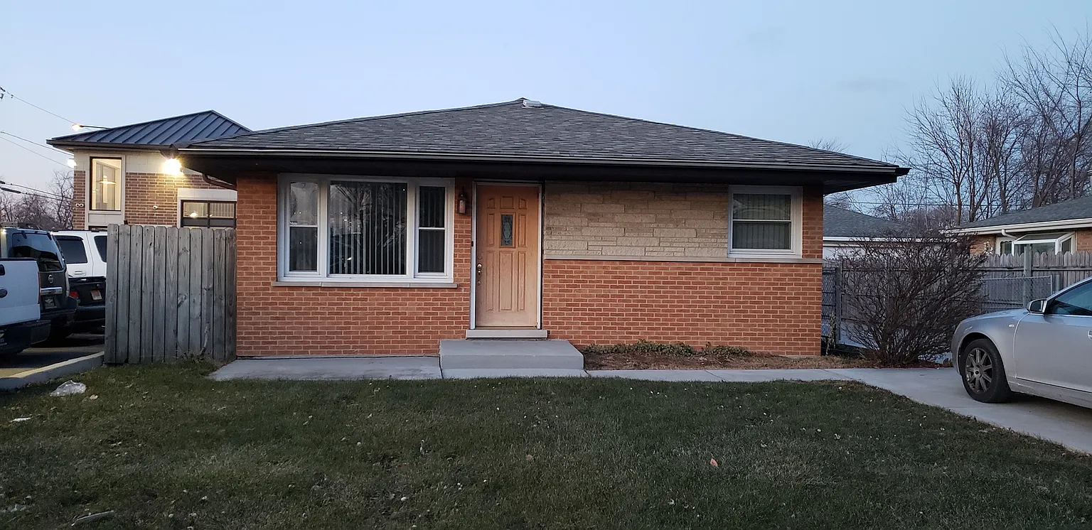 7150 W 73rd Pl photo 1