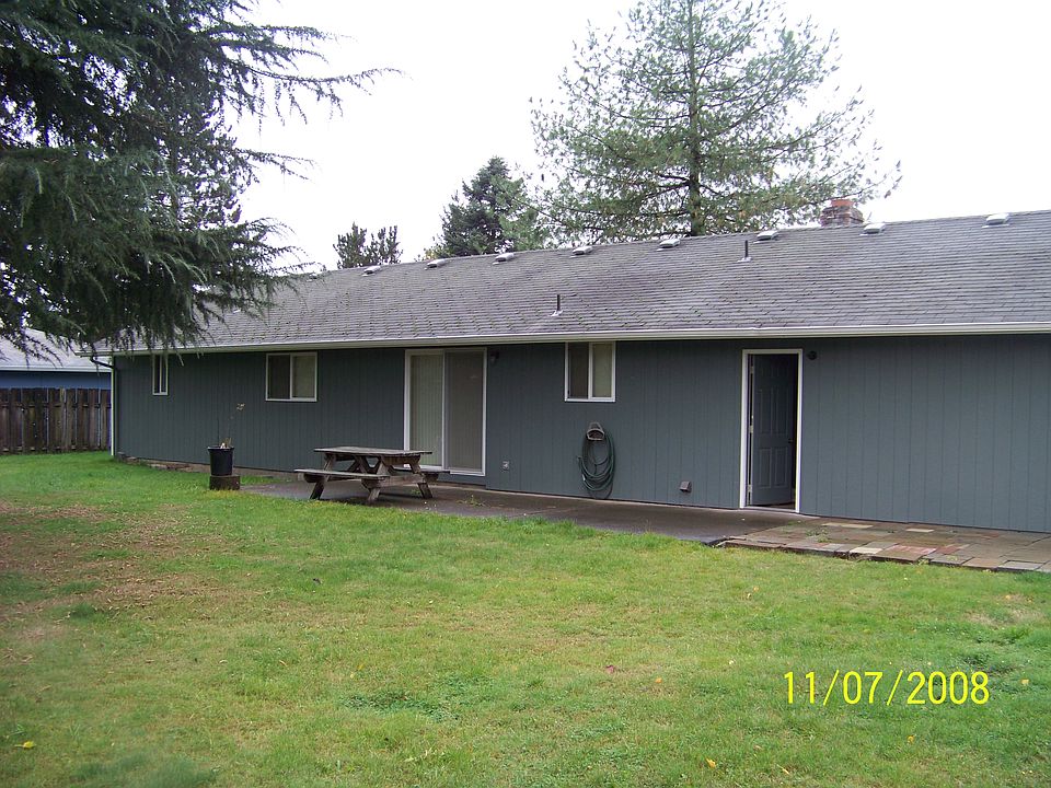 2nd image of 8005 NE 123rd Ave