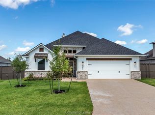 3044 Teller Dr, Bryan, TX 77808