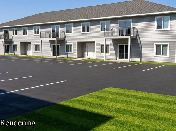 1361 N 14th Ave #B105, Sturgeon Bay, WI 54235