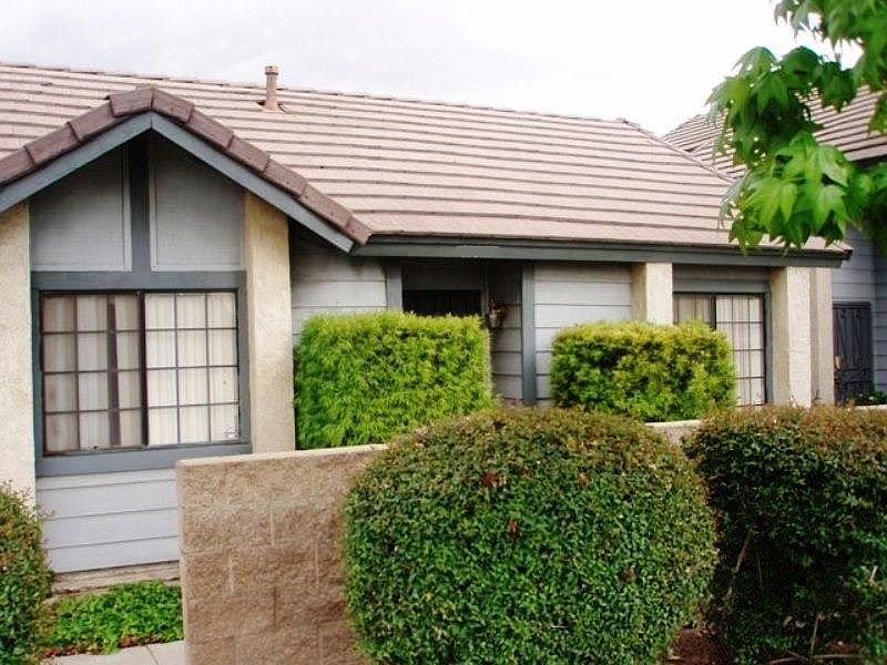 1st image of 10869 Mountain View Ave