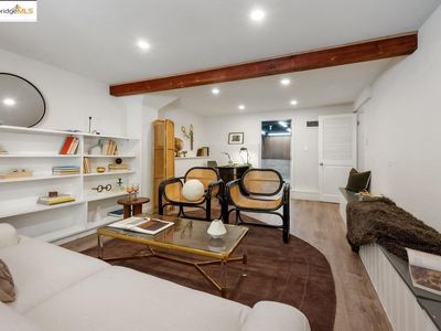 4151 Eastlake Ave, Oakland, CA, 94602