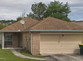 2949 Lantana Lakes Dr W, Jacksonville, FL 32246