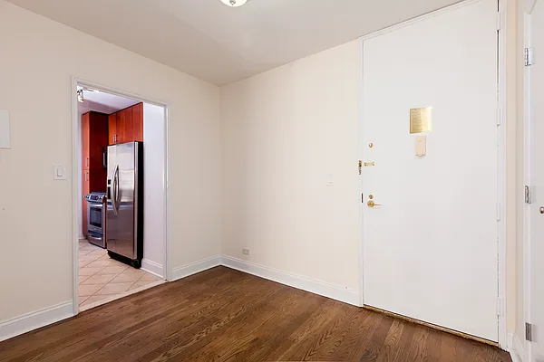 Rented by Mirador Real Estate | media 10