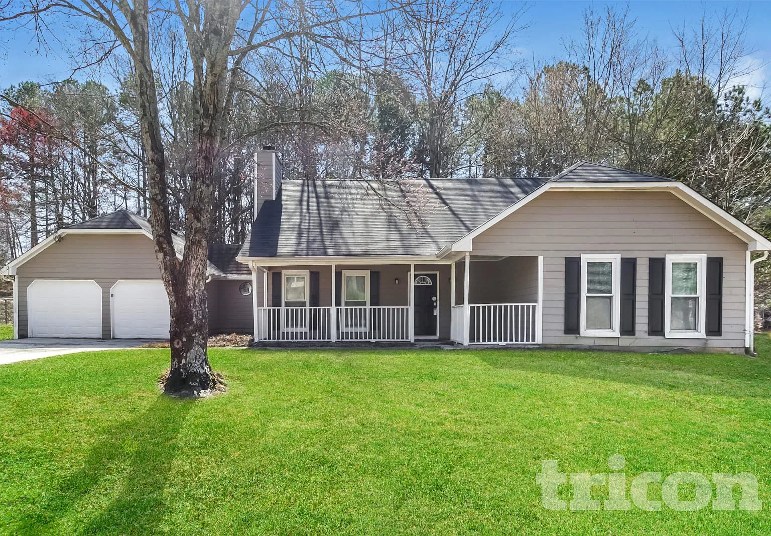 1830 Fox Ridge Drive Hoschton GA — Photo 1