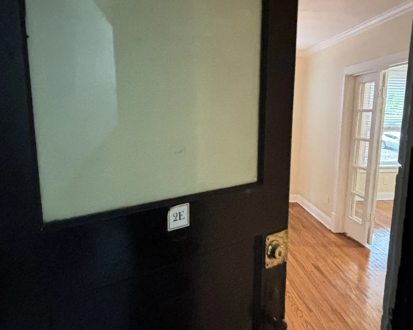 2 bed, 1100 sqft, $1,900 — Photo 1
