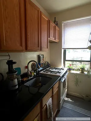 Rented by Sovereign Associates | media 51