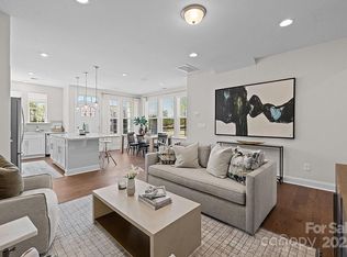 4131 Walking Ridge Rd, Charlotte, NC 28208