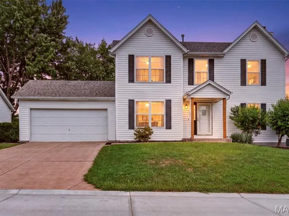 308 Harper Ct, Saint Peters, MO 63376