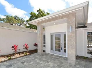 1450 Ranchero Dr, Sarasota, FL 34240