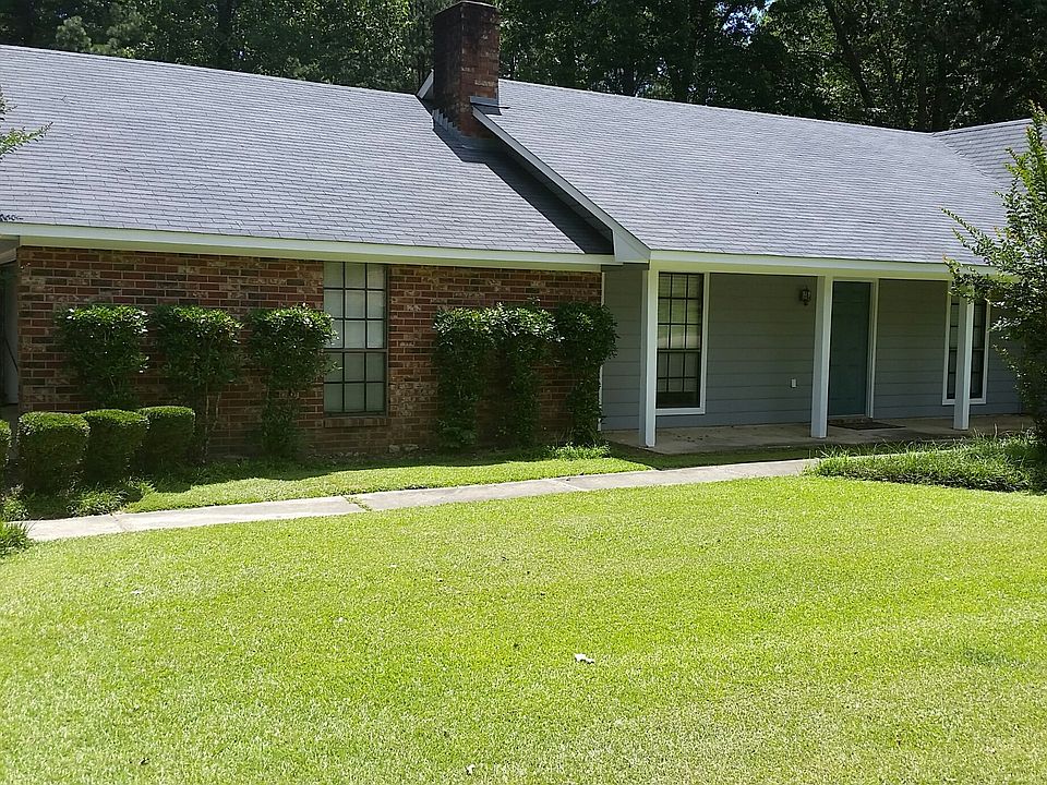 2nd image of 1102 Nottingham Rd