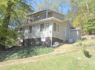 22 E Main St, Jacksonville, OH 45740
