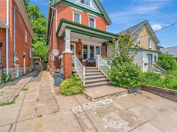 3rd image of 42 Shanley St